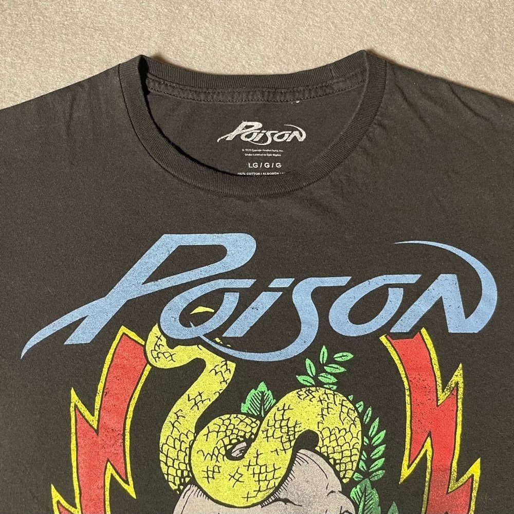 Poison Glam Metal Band T-Shirt Black Size Large Short Sleeve 80s - Picture 3 of 4